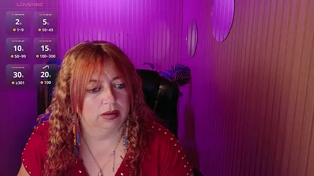 Snapshot of MilfArlet chatting on June 11, 2026, 2:15 pm MilfArlet online show from June 11, 2026, 2:15 pm