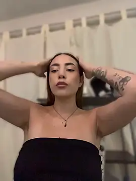 Snapshot of karla_Goddess chatting on June 11, 2026, 1:27 am karla Goddess online show from June 11, 2026, 1:27 am