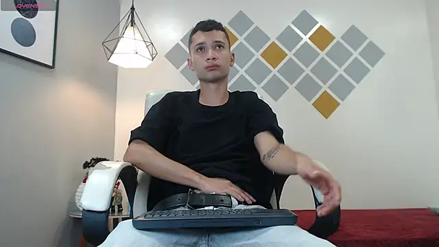 LucassSmith11 online show from January 17, 2026, 11:37 am