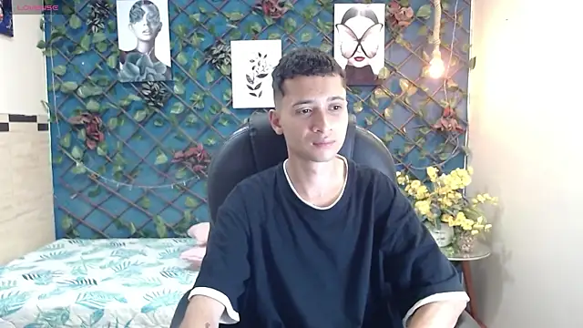 Snapshot of LucassSmith11 chatting on May 9, 2026, 8:25 pm LucassSmith11 online show from May 9, 2026, 8:25 pm