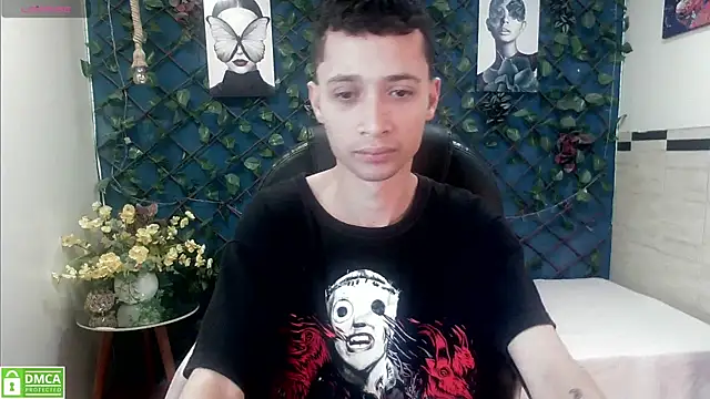 Snapshot of LucassSmith11 chatting on July 22, 2026, 4:04 am LucassSmith11 online show from July 22, 2026, 4:04 am