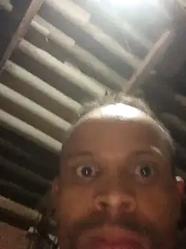 Macelo12q online show from March 22, 2026, 7:34 am