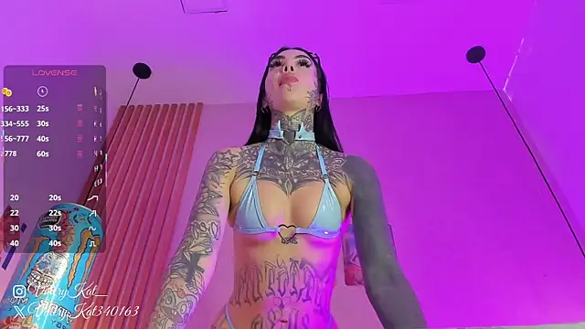 Snapshot of Valerykat_ chatting on March 19, 2026, 11:36 am Valerykat online show from March 19, 2026, 11:36 am