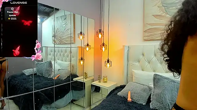 violeta 0426 online show from December 2, 2025, 11:11 pm