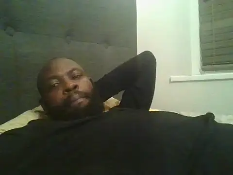 Snapshot of smartfuck777 chatting on December 18, 2025, 2:39 am smartfuck777 online show from December 18, 2025, 2:39 am