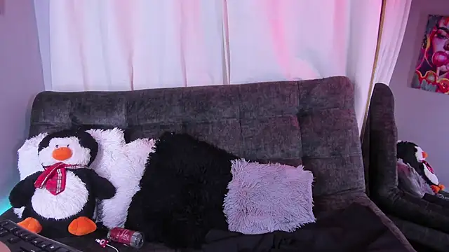 BonnieRitz online show from November 30, 2025, 12:47 am