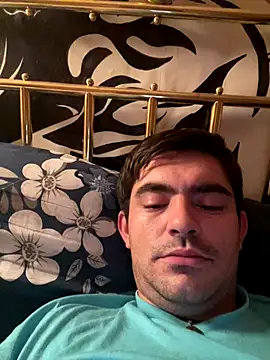 Snapshot of Javix77788 chatting on November 29, 2025, 5:32 am Javix77788 online show from November 29, 2025, 5:32 am