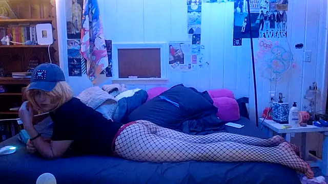 HamtaroFan online show from November 29, 2025, 7:55 am