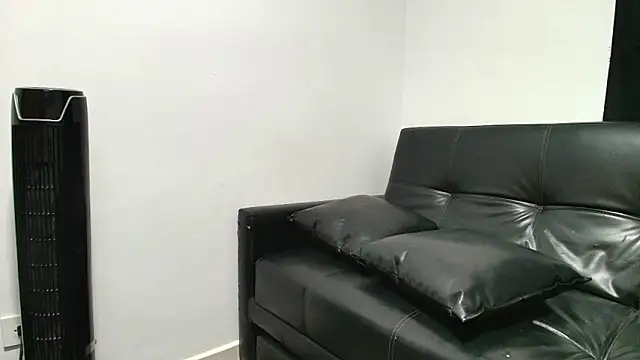 liorvante online show from April 7, 2026, 1:28 am