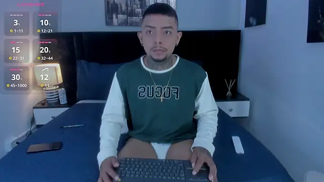 Snapshot of BASTIAN_NICOLAS_ chatting on December 20, 2025, 9:44 pm BASTIAN NICOLAS online show from December 20, 2025, 9:44 pm