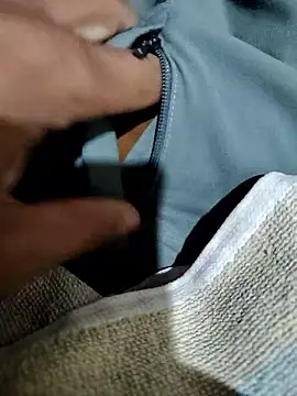 Snapshot of TwinklyBasket897 chatting on January 9, 2026, 12:19 pm TwinklyBasket897 online show from January 9, 2026, 12:19 pm