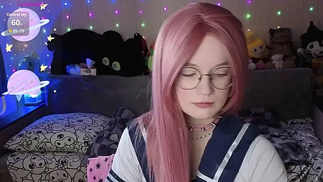 Kitty smalltits online show from February 19, 2026, 6:09 am