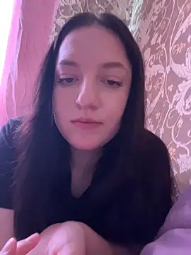 Snapshot of DianazLove1 chatting on April 15, 2026, 9:38 am DianazLove1 online show from April 15, 2026, 9:38 am