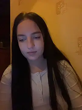 Snapshot of DianazLove1 chatting on May 1, 2026, 8:35 pm DianazLove1 online show from May 1, 2026, 8:35 pm