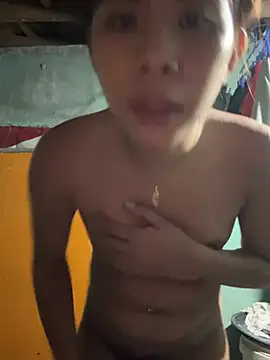 Margaux4U online show from April 18, 2026, 6:39 am