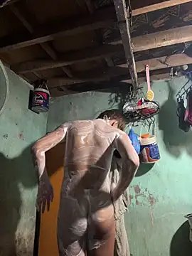 Margaux4U online show from April 23, 2026, 1:46 pm