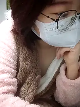 miniiceyya online show from February 9, 2026, 4:00 pm