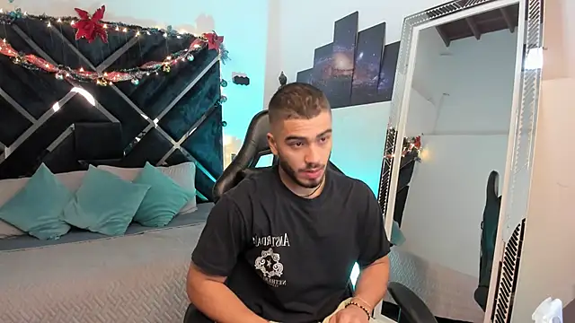 Franco banderas online show from January 6, 2026, 12:53 pm