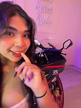 Mylarossi online show from May 24, 2026, 5:29 pm