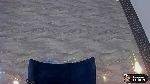 Snapshot of Mia_Luxor chatting on June 8, 2026, 12:05 pm Mia Luxor online show from June 8, 2026, 12:05 pm