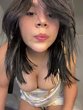 Snapshot of sarita_bibies19 chatting on June 1, 2026, 5:31 am sarita bibies19 online show from June 1, 2026, 5:31 am