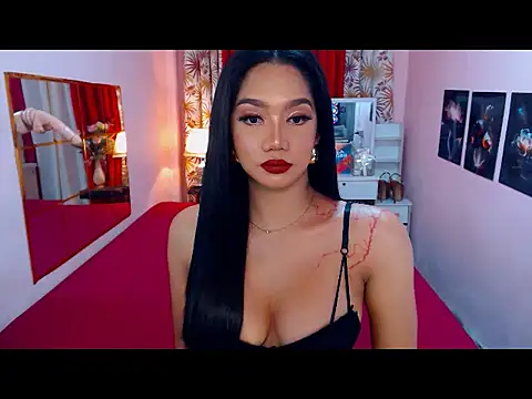 UrScreenGoddess online show from July 7, 2026, 6:47 am
