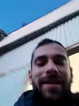 Elchicomalo29 online show from February 3, 2026, 6:40 am