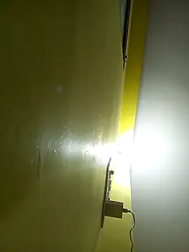 Slim-neha online show from March 4, 2026, 8:04 pm