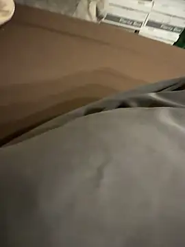 Snapshot of huto_0513 chatting on January 10, 2026, 5:58 pm huto 0513 online show from January 10, 2026, 5:58 pm