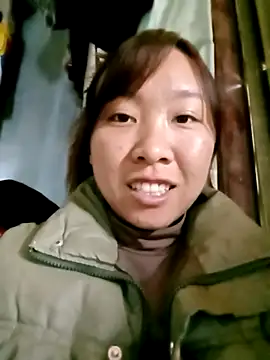 Snapshot of Minsssa20 chatting on December 18, 2025, 5:57 am Minsssa20 online show from December 18, 2025, 5:57 am