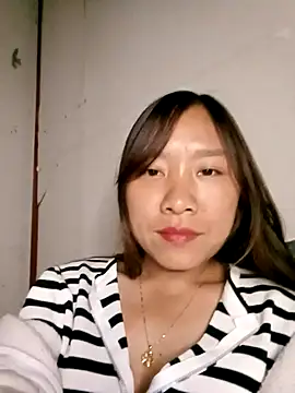 Snapshot of Minsssa20 chatting on March 13, 2026, 12:12 pm Minsssa20 online show from March 13, 2026, 12:12 pm