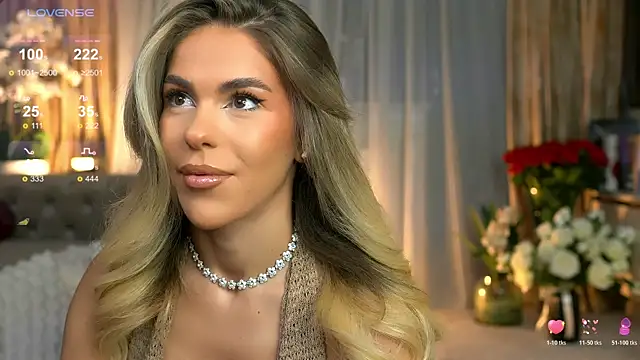 Snapshot of ChloeVelvetx chatting on July 12, 2026, 8:22 pm ChloeVelvetx online show from July 12, 2026, 8:22 pm