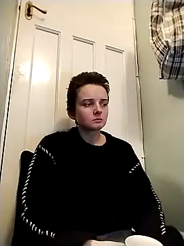 Amy01112 online show from March 1, 2026, 6:43 pm