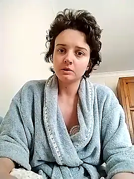 Snapshot of Amy01112 chatting on June 11, 2026, 1:20 pm Amy01112 online show from June 11, 2026, 1:20 pm