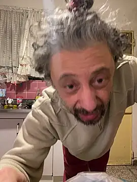 Petebulimia online show from June 25, 2026, 12:32 am