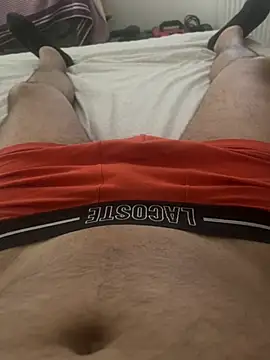 Snapshot of grosqueue3838 chatting on June 7, 2026, 2:43 pm grosqueue3838 online show from June 7, 2026, 2:43 pm