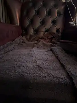 pornstar 10inch online show from December 15, 2025, 9:24 am