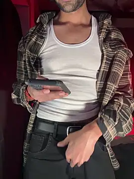 fitboy xxx online show from May 12, 2026, 10:29 pm