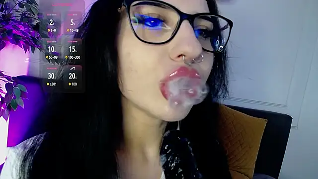 Snapshot of RavenFoxxy chatting on March 10, 2026, 6:29 am RavenFoxxy online show from March 10, 2026, 6:29 am