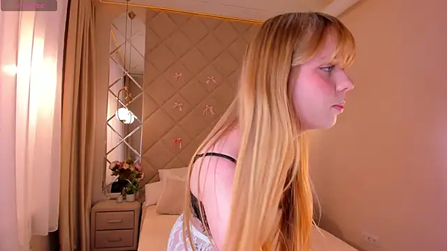 Snapshot of Victori_Fox chatting on June 27, 2026, 12:26 am Victori Fox online show from June 27, 2026, 12:26 am