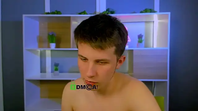 leo valor online show from March 11, 2026, 9:43 pm