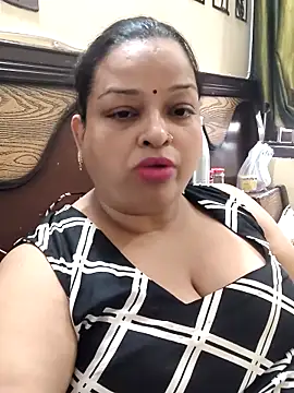 Snapshot of Sexey-Model21 chatting on May 6, 2026, 6:30 am Sexey-Model21 online show from May 6, 2026, 6:30 am