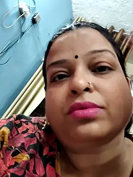 Snapshot of Sexey-Model21 chatting on May 20, 2026, 4:29 am Sexey-Model21 online show from May 20, 2026, 4:29 am