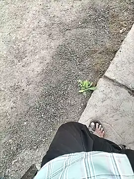 Snapshot of slimmicute chatting on December 15, 2025, 11:47 am slimmicute online show from December 15, 2025, 11:47 am