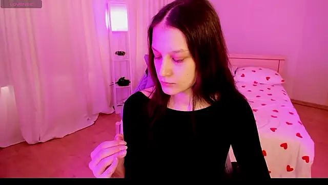 KrisDoeil online show from March 15, 2026, 2:06 am