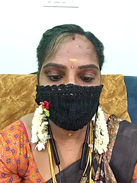 Snapshot of Tamil_Pallavi chatting on June 2, 2026, 6:10 pm Tamil Pallavi online show from June 2, 2026, 6:10 pm