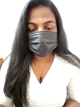 Tamil Shara online show from December 15, 2025, 4:11 pm