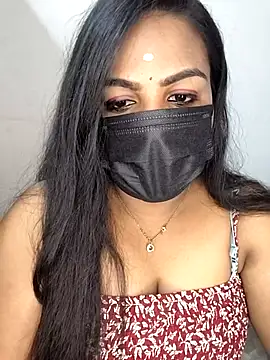 Snapshot of Tamil_Shara chatting on April 4, 2026, 8:28 pm Tamil Shara online show from April 4, 2026, 8:28 pm