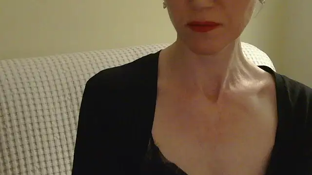 AuroraAG online show from April 19, 2026, 8:44 pm