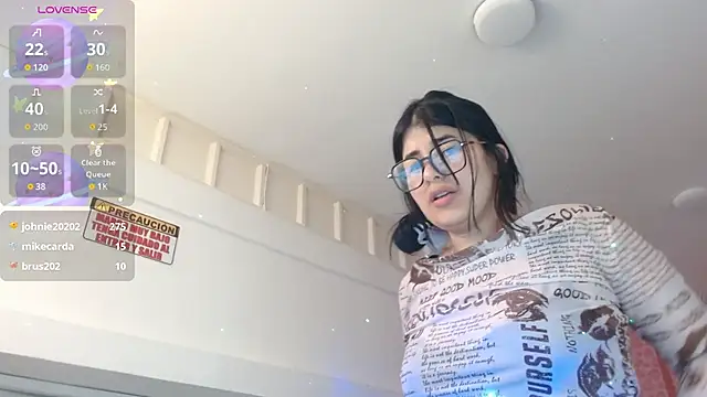 Nina harpper  online show from March 14, 2026, 1:12 am